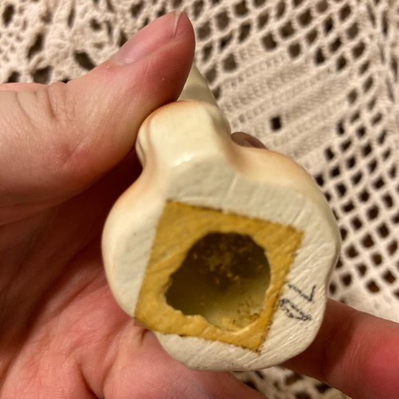 Vintage Squirrel Salt and Pepper Shakers - Roy Acuff’s Dunbar Cave - Picture 8 of 15